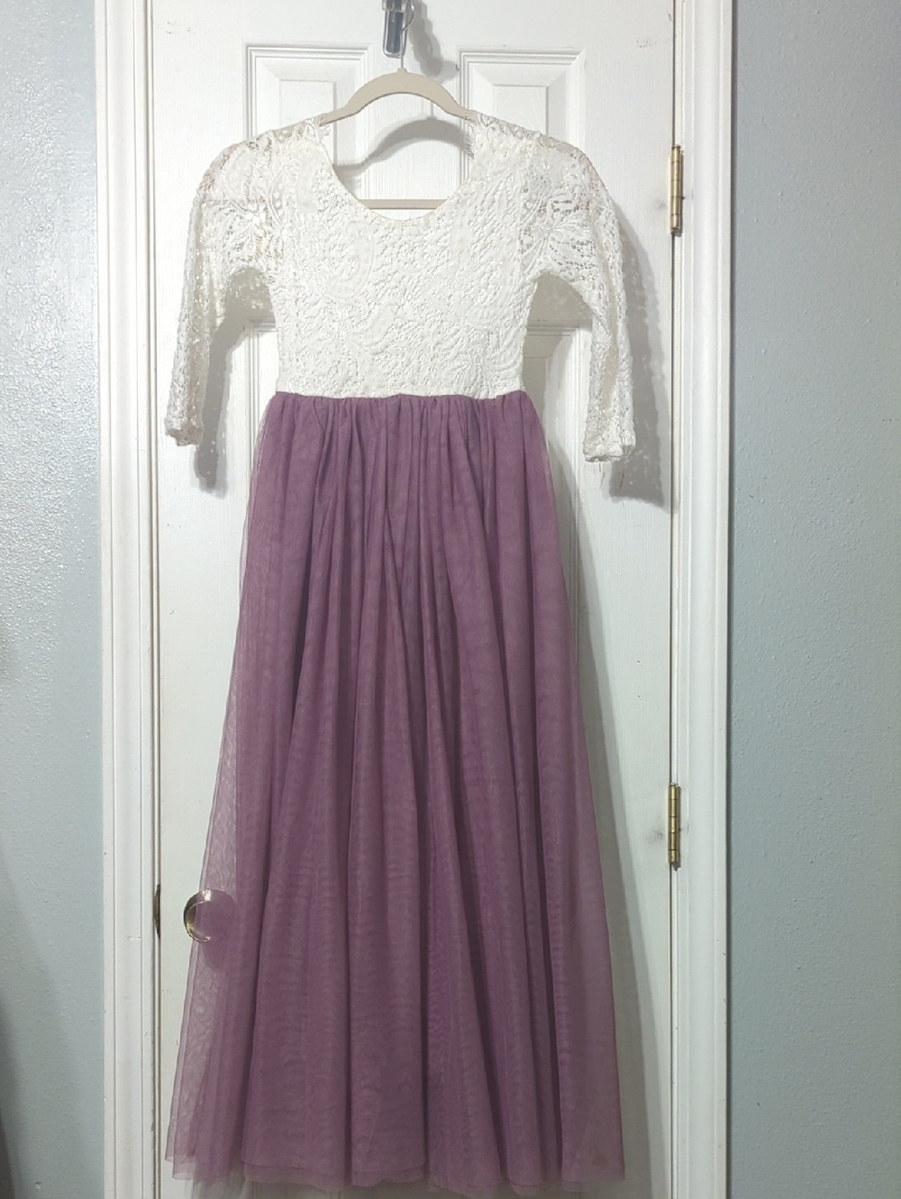 Girls' White Lace & Mauve Tulle Maxi Dress